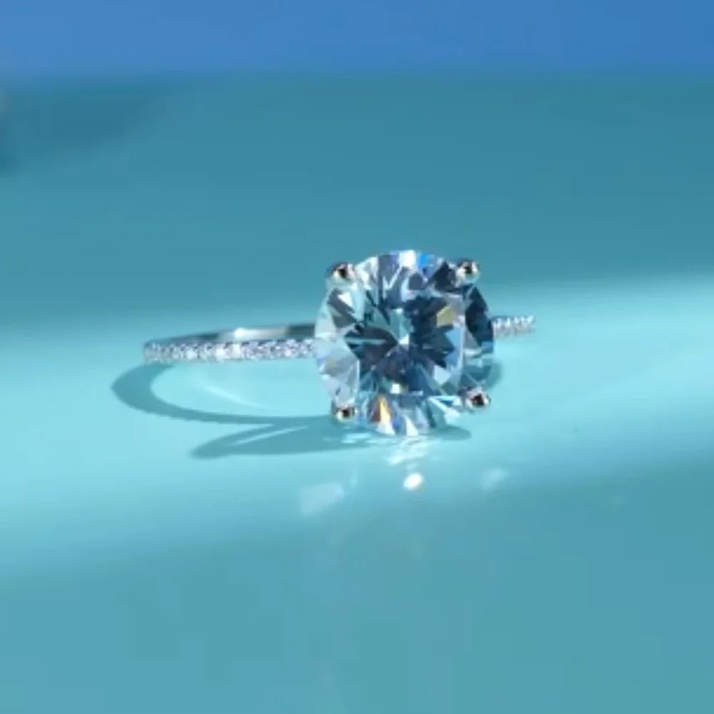 Luxury Sterling Silver Engagement Ring 3CT - Picture 9 of 12